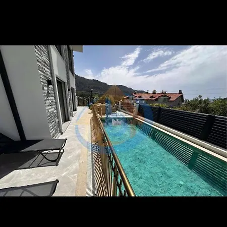 Villa Ronya *